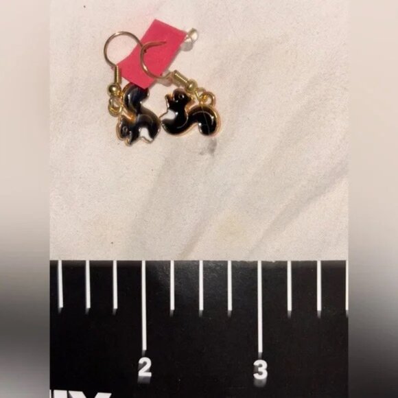 Handmade RARE brass Gold and Black Earrings porcelain squirrel 🐿️ earrings NWOT - Picture 3 of 3